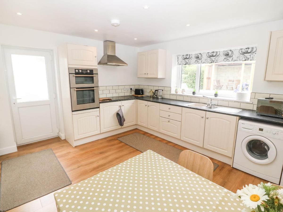 3 Green Terrace Gaerwen Extérieur photo